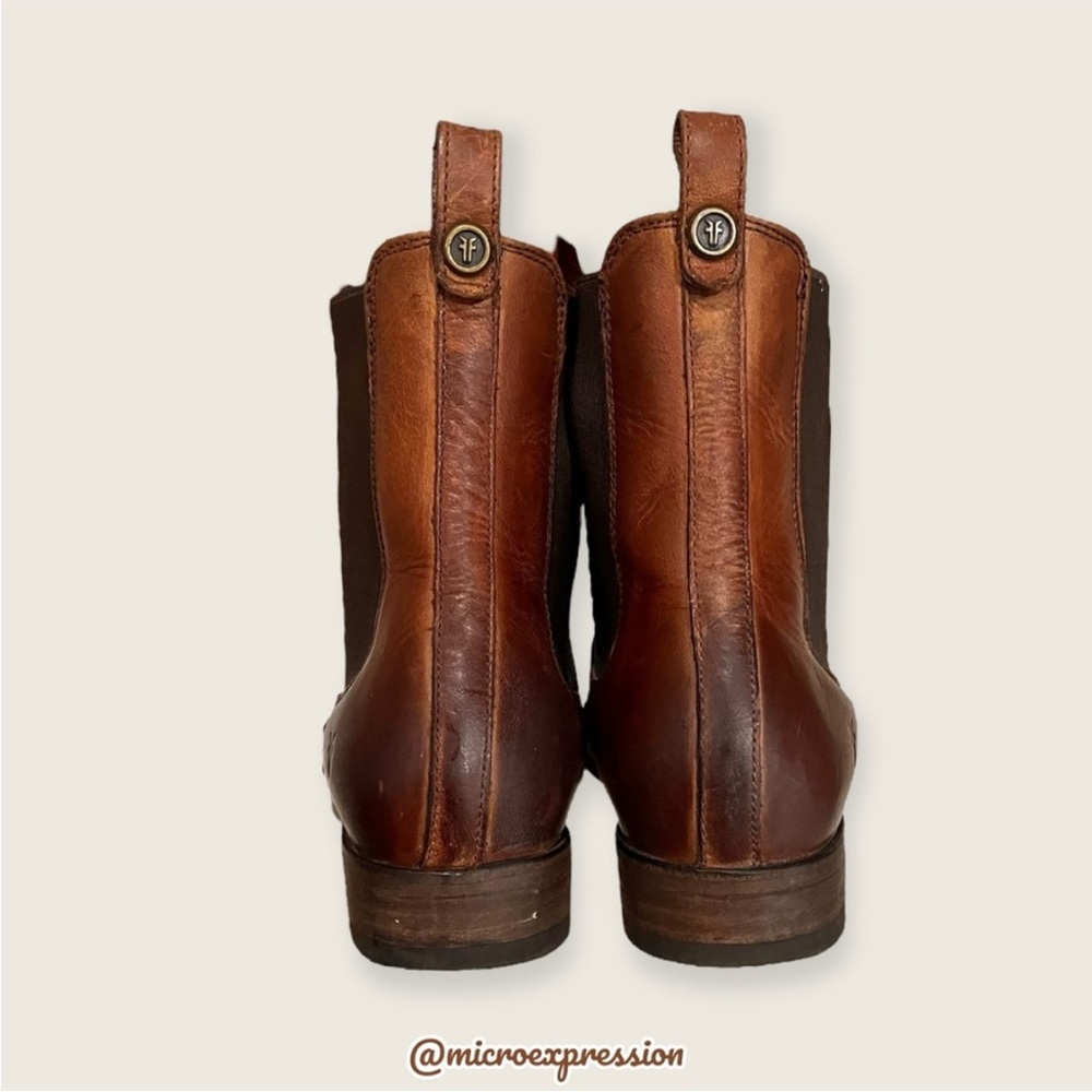 Frye Melissa Chelsea Cognac Brown Leather Comfy Low Heel Casual Short Ankle Boot - Picture 12 of 16